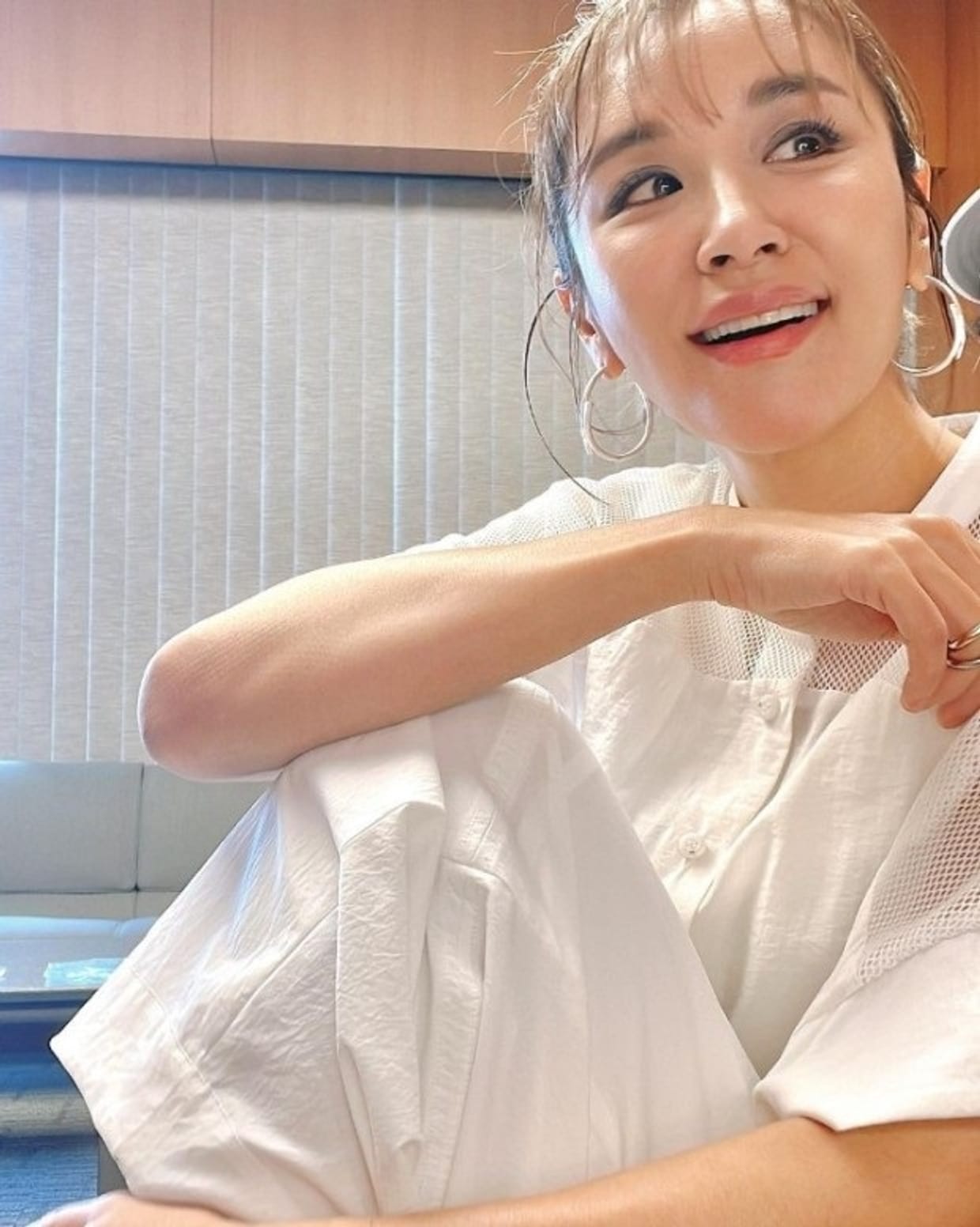 스즈키 사리나 불륜설 해명 인터뷰, '거짓말이다' 연발한 그 이유는?