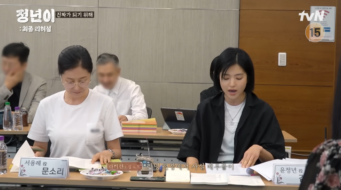 ทีวีอิงไล่ตามเน็ตฟลิกซ์ด้วย 